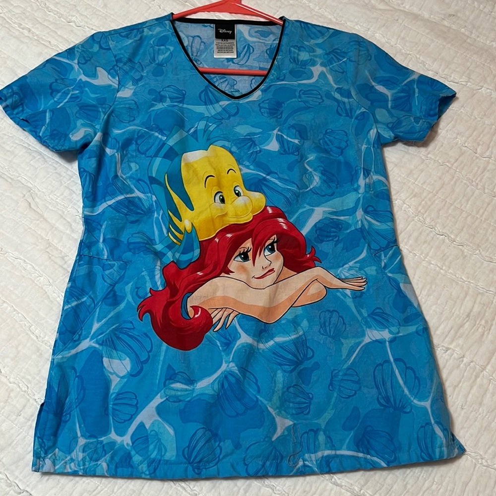 Ariel XXS scrub top